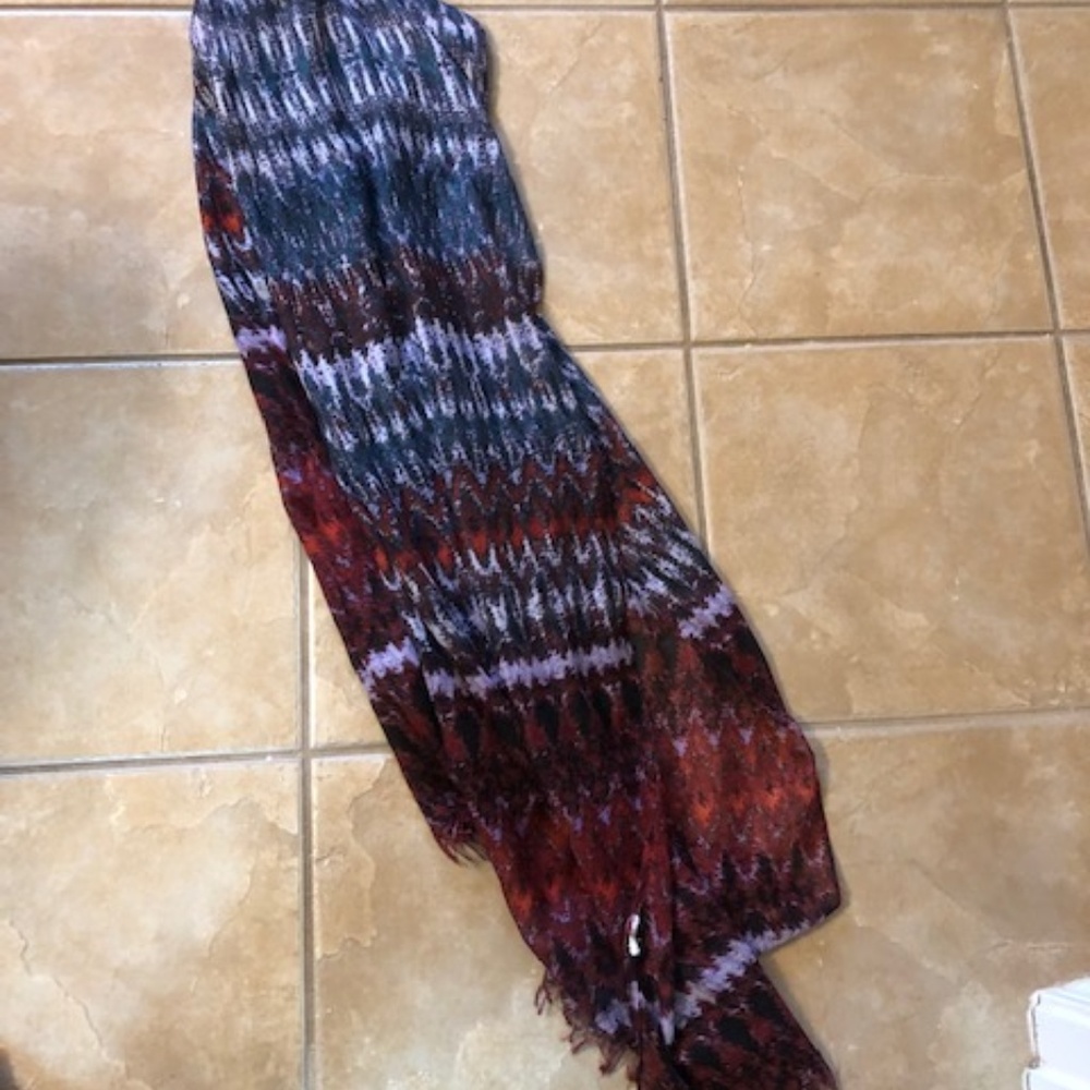 Colorful Scarf - Excellent Condition - Picture 3 of 5